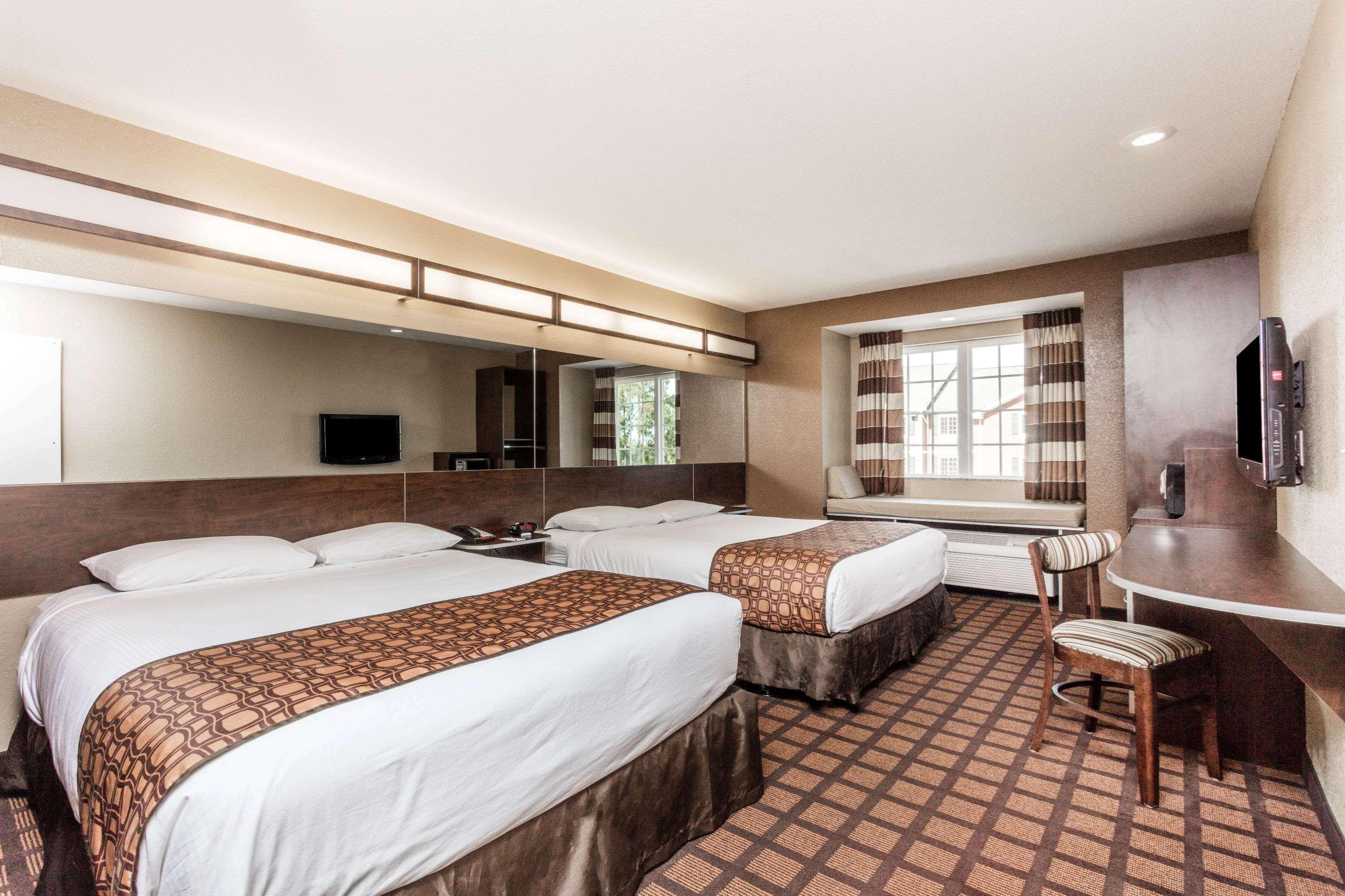 Microtel Inn & Suites By Wyndham Macon Buitenkant foto