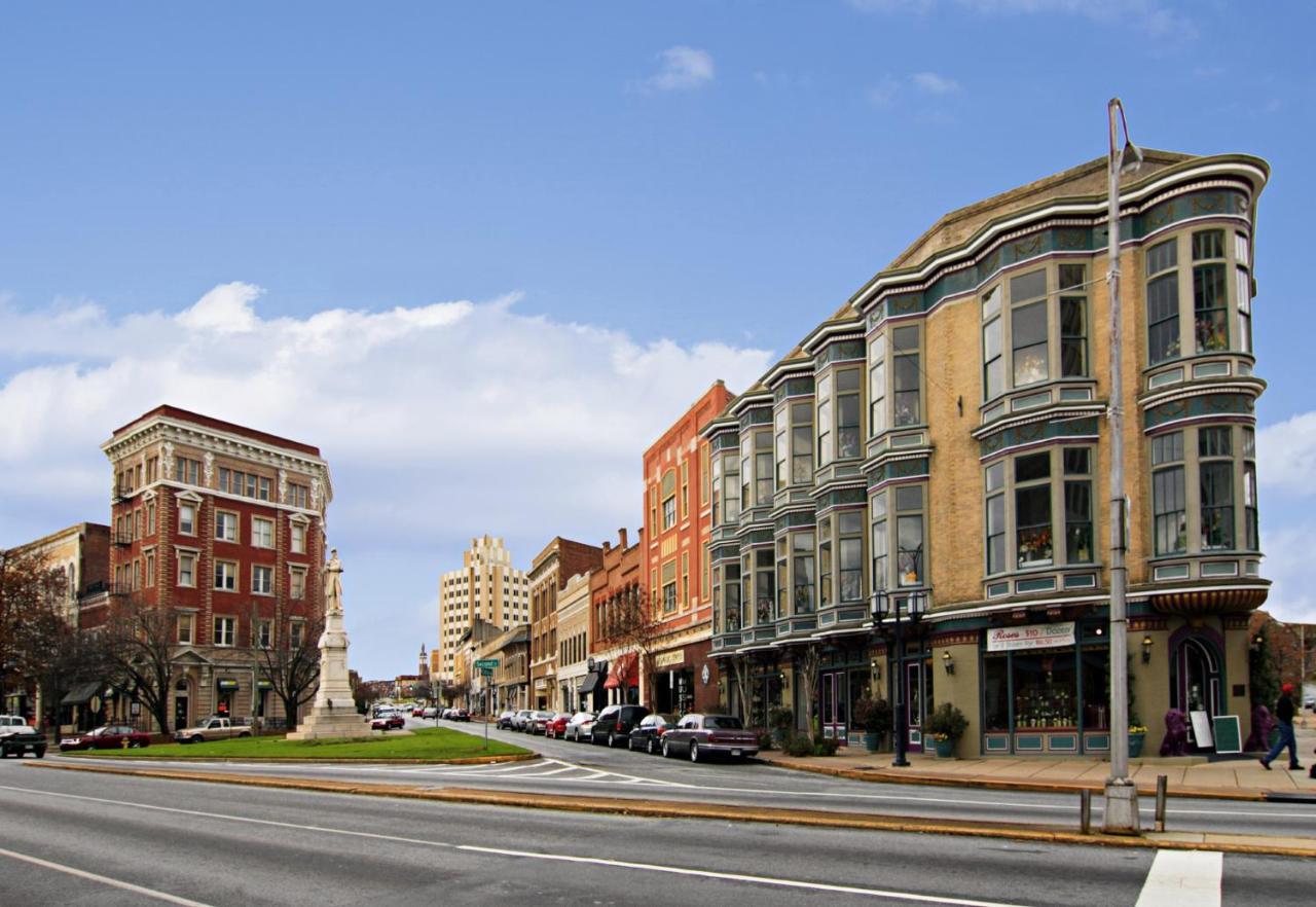 Microtel Inn & Suites By Wyndham Macon Buitenkant foto
